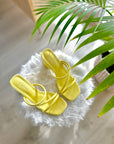 SANDALES À TALONS JAUNE 🍋