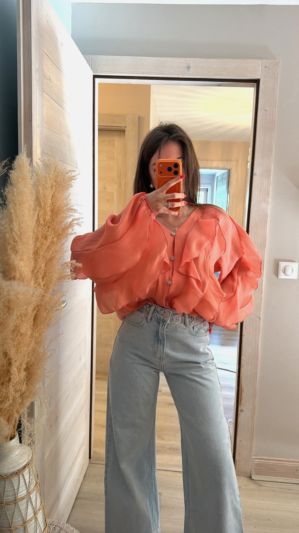 Chemise orange à froufrou fluide