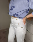 Jean blanc avec boutons